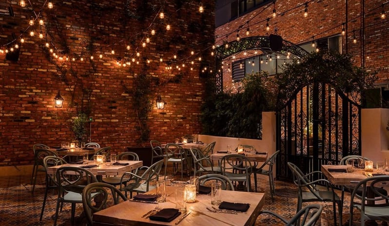 Dream Hollywood - Beauty & Essex Outdoor